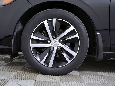 Used 2023 Honda Civic LX image 12
