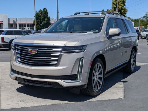 Used 2021 Cadillac Escalade Premium Luxury Platinum AWD/4WD image 9