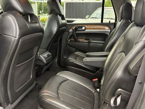 Used 2011 Buick Enclave CXL AWD/4WD image 12