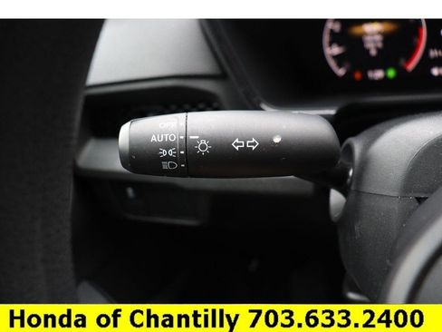 Used 2023 Honda CR-V LX image 13