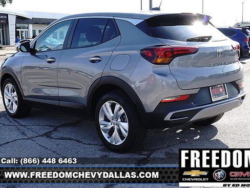 Certified 2025 Buick Encore GX Preferred FWD image 34