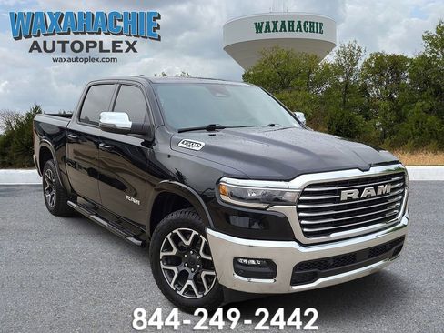 Used 2025 RAM 1500 Laramie image 1