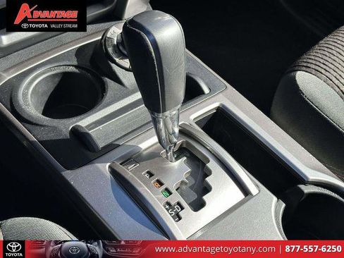 Certified 2022 Toyota 4Runner Trail Special Edition AWD/4WD image 36