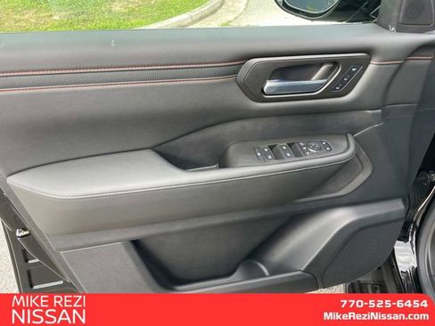 New 2025 Nissan Armada PRO-4X w/ Pro-4X Premium Package image 12