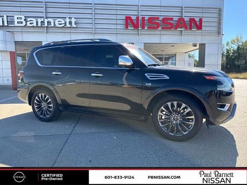 Certified 2022 Nissan Armada Platinum w/ Captain's Chairs Package image 17