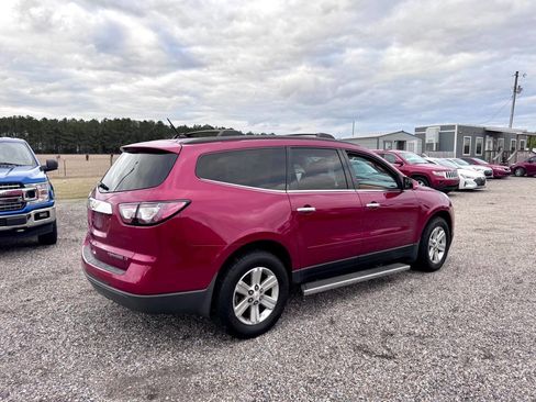 Used 2013 Chevrolet Traverse LT w/ LPO, 'HIT The Road' Package image 7