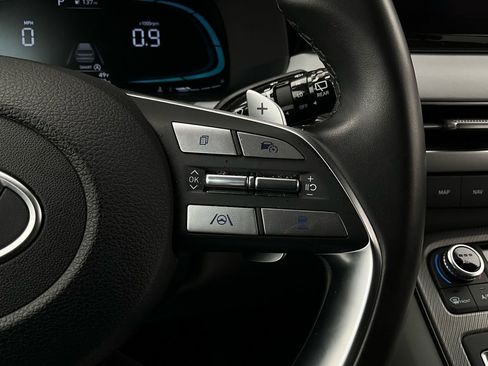 Used 2025 Hyundai Palisade SEL image 40