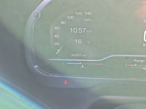 Used 2023 GMC Yukon AT4 w/ AT4 Premium Plus Package image 24