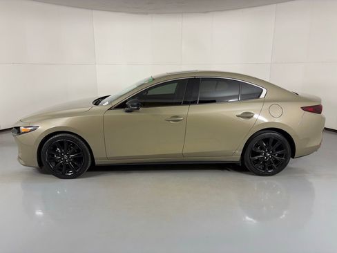 Used 2024 MAZDA MAZDA3 s image 5