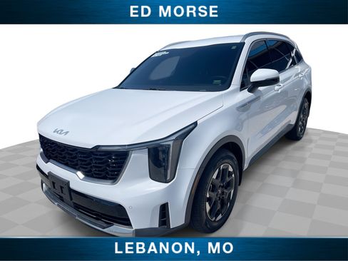 Used 2026 Kia Sorento S FWD image 1