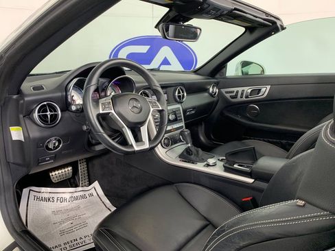 Used 2013 Mercedes-Benz SLK 250 image 17
