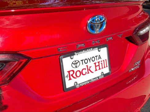 Used 2024 Toyota Camry XSE image 31