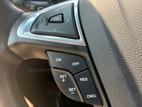 Used 2019 Ford Edge SEL w/ Equipment Group 201A AWD/4WD image 30
