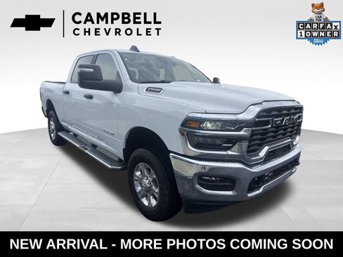 Used 2026 RAM 2500 Big Horn AWD/4WD image 13
