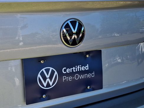 Certified 2022 Volkswagen Jetta Sport FWD image 30