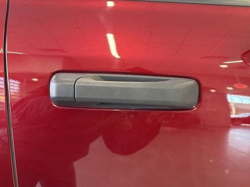 Used 2022 RAM 3500 Tradesman image 25