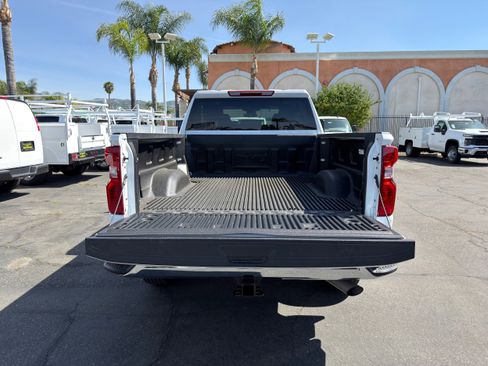 Used 2025 Chevrolet Silverado 2500 LT w/ Convenience Package image 18