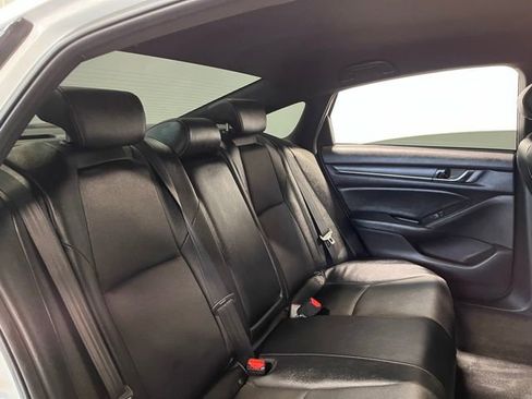 Used 2019 Honda Accord Sport image 13