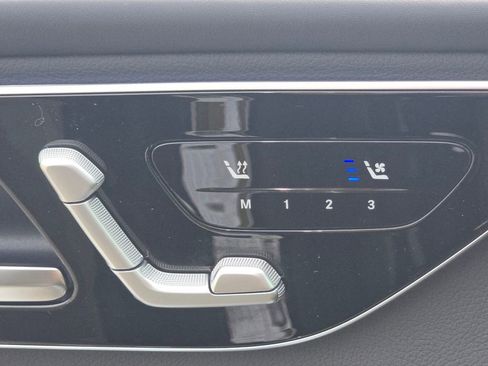 Certified 2026 Mercedes-Benz GLC 300 4MATIC image 7