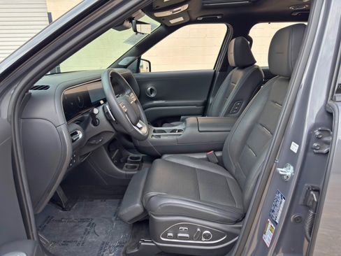 Used 2026 Hyundai Palisade Calligraphy AWD/4WD image 17