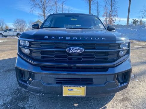 Certified 2025 Ford Expedition Max Active AWD/4WD image 2