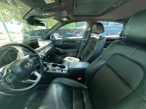 Used 2022 Honda Civic Sport Touring image 8