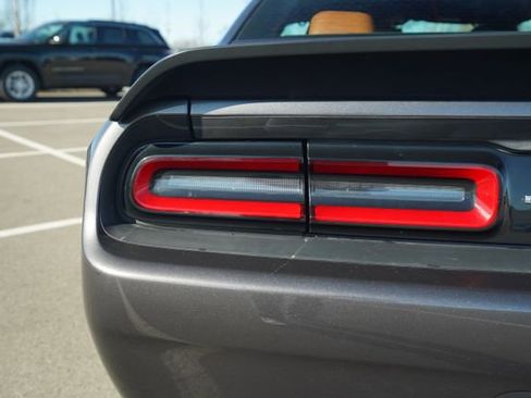 Used 2019 Dodge Challenger SRT Hellcat w/ Laguna Leather Package image 39