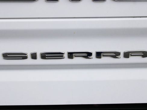 Used 2019 GMC Sierra 1500 SLT image 46