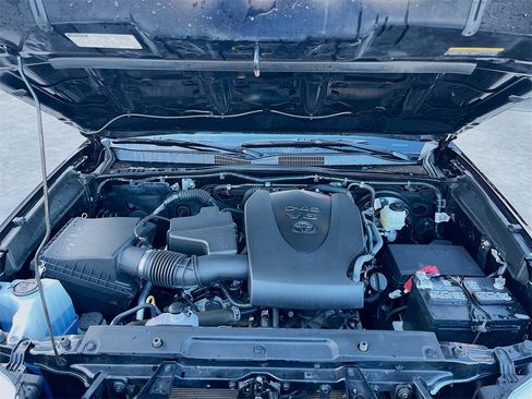 Used 2023 Toyota Tacoma SR5 image 28