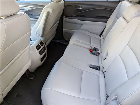Used 2016 Honda Pilot EX-L image 18