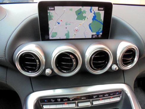 Used 2018 Mercedes-Benz AMG GT S image 15