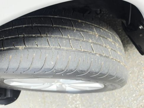 Used 2013 Mitsubishi Outlander Sport ES FWD image 16