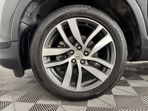 Used 2018 Honda Pilot Touring image 47