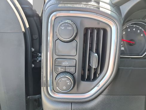 Used 2020 Chevrolet Silverado 1500 LT w/ Texas Edition image 32