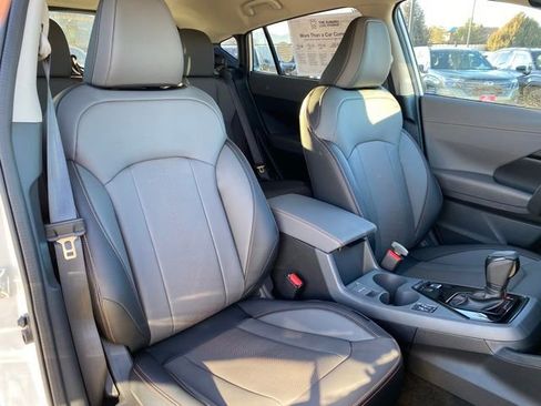 New 2026 Subaru Crosstrek 2.5i Limited w/ Popular Package #4A image 9
