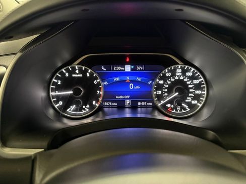 Used 2024 Nissan Murano SL image 10