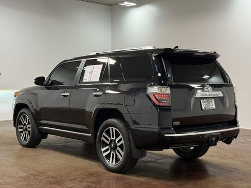 Used 2024 Toyota 4Runner Limited image 5