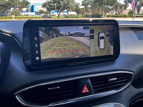 Used 2023 Hyundai Santa Fe Limited image 13