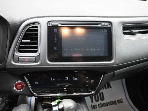 Used 2018 Honda HR-V EX-L image 18