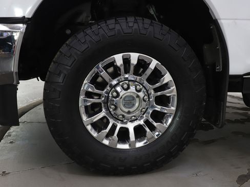 Used 2020 Ford F350 Lariat w/ Lariat Ultimate Package image 33