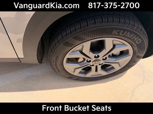Certified 2026 Kia Seltos LX AWD/4WD image 11