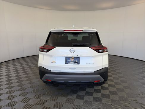 Used 2023 Nissan Rogue SV AWD/4WD image 9