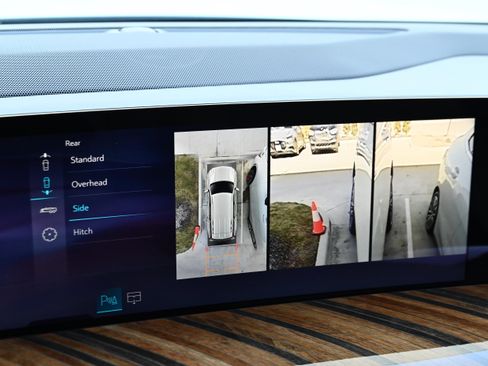 Used 2025 Cadillac Escalade Sport Platinum w/ LPO, Floor Liner Package image 41