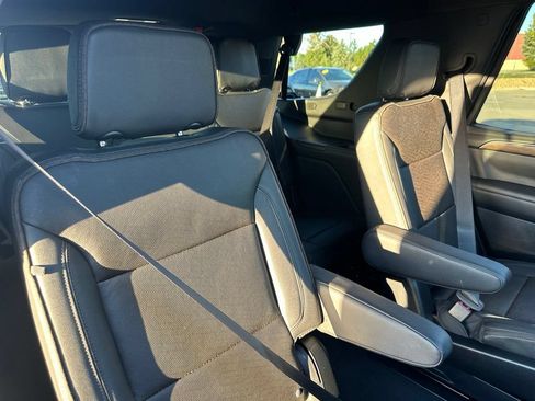 Used 2023 Chevrolet Tahoe High Country w/ Premium Package AWD/4WD image 26