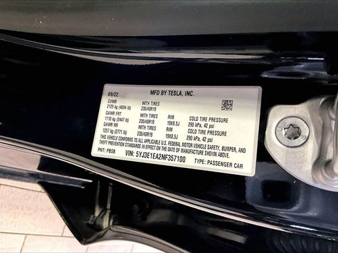 Used 2022 Tesla Model 3 image 35