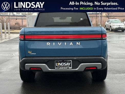 Used 2023 Rivian R1T Adventure image 4
