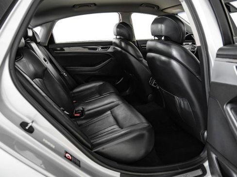 Used 2017 Genesis G80 3.8 image 33