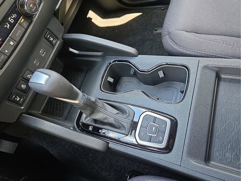 New 2026 Nissan Frontier SV w/ All-Weather Content Package image 25