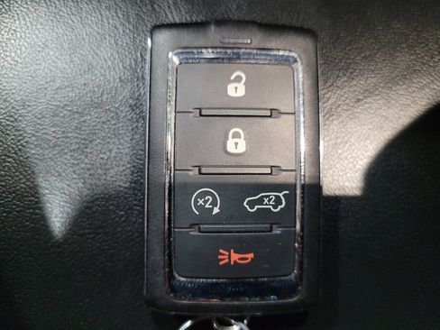 Used 2022 Jeep Grand Cherokee Limited 4xe AWD/4WD image 32