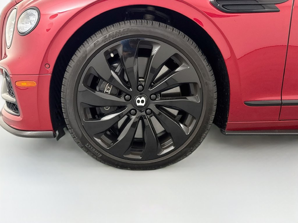 Used 2022 Bentley Flying Spur V8 AWD/4WD image 34
